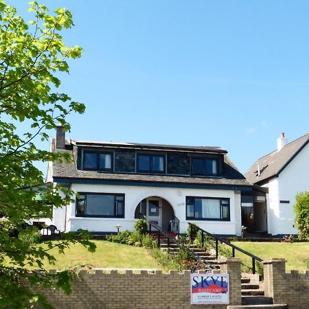 Skye Basecamp Hostel, Broadford Bay, Isle Of Skye エクステリア 写真